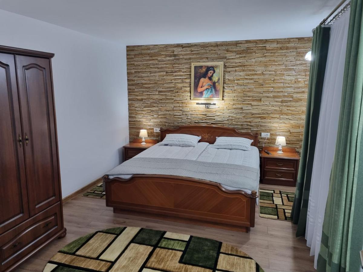 Casa Lucia Hotel Anina Ngoại thất bức ảnh